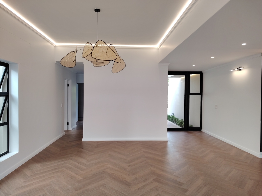 4 Bedroom Property for Sale in Baron View Western Cape